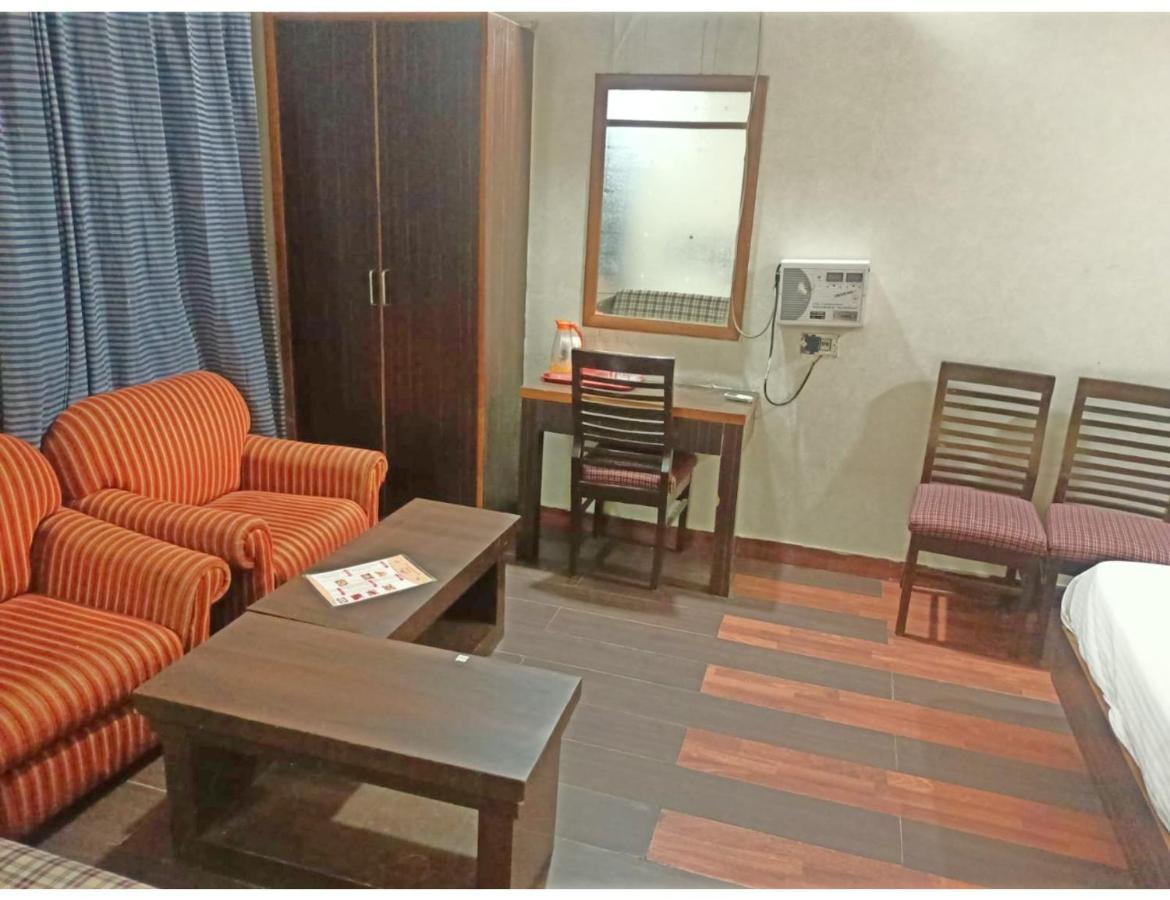 Hotel Kishore International, Αμριτσάρ Εξωτερικό φωτογραφία