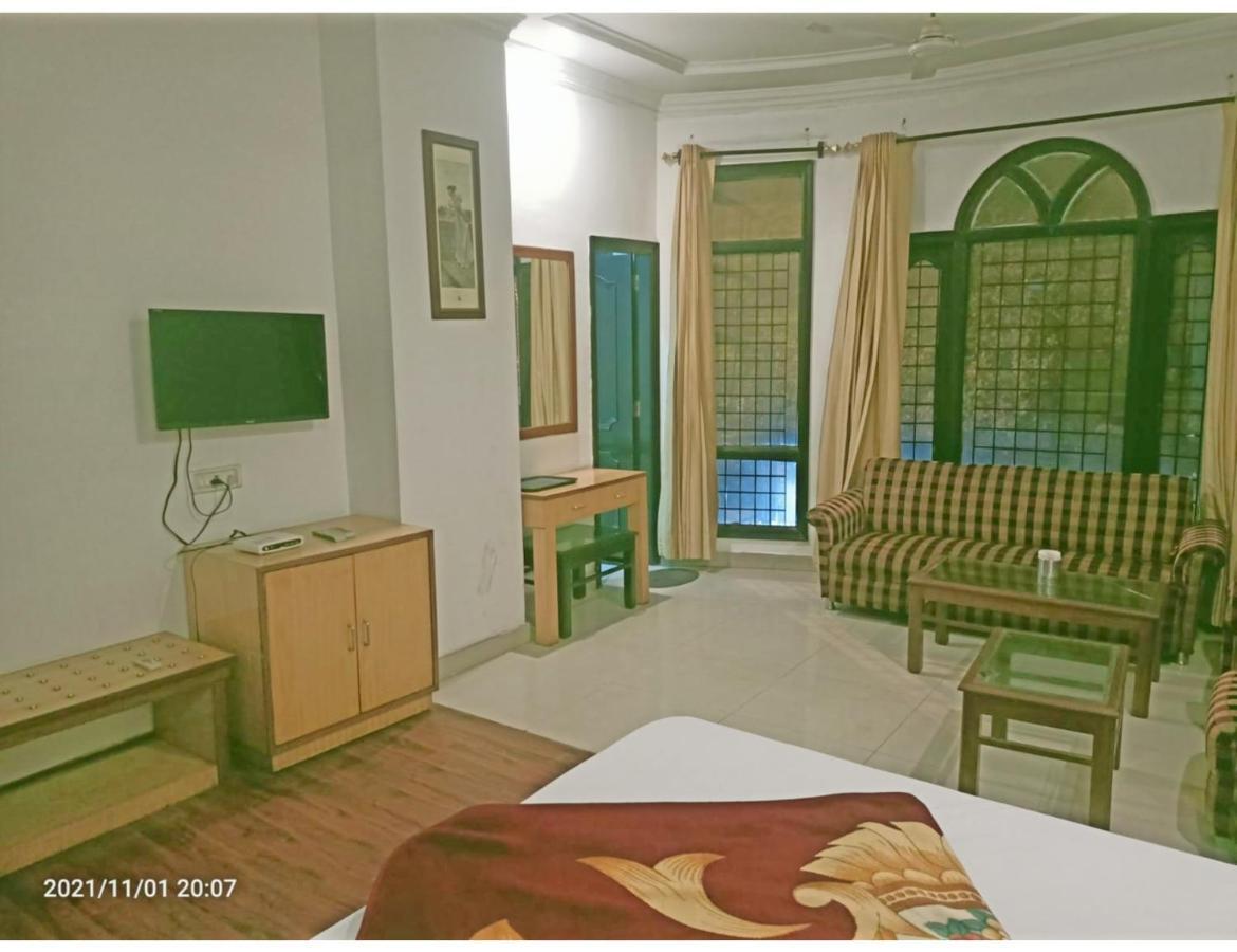 Hotel Kishore International, Αμριτσάρ Εξωτερικό φωτογραφία